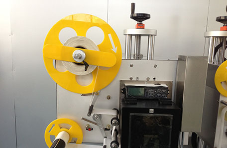 食品在線打印貼標機