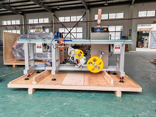 2025.9.28亞美尼亞平面不干膠貼標(biāo)機(jī)1臺(tái)